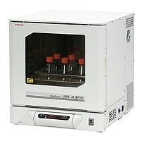 TAITEC BR-43FH Medium Sized Constant Temperature Incubator Shaker (+5℃ ~ +100℃; ±0.3 ~ ±1.0℃; +5℃ ~ +35℃)
