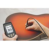 Ultrasonic monitoring of guitar lacquer thickness