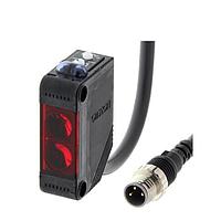 OMRON E3Z-R81 Compact Photoelectric Sensor (4000 mm, PNP)