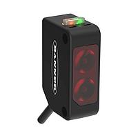 Banner Engineering Q20APLPFQ-3 Photoelectric Sensors WORLD-BEAM Q20 Series: Fixed Gain Polarized Retro; Range: 4 m; Input 10-30 V dc; Output: Single Light Operate PNP; 200 mm 3-pin M8 Pigtail QD