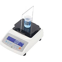 Analyzer of oil products quality
