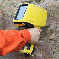 LANScientific TrueX 900 Hand-held Mineral Analyzer (30 elements)