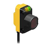 Banner Engineering QS18EP6LPQ Photoelectric Sensors WORLD-BEAM QS18 Expert Series: Polar Retro; Range: 3500 mm; Input: 10-30 V dc; Output: PNP; 150 mm (6 in) M8 Pigtail QD