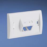 Panduit UICFPHSE4WH Faceplate Kit Faceplate, 4 Port, Executive, Horizontal