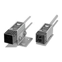 Omron Automation and Safety E3S-R1B4 Photoelectric Sensors PHOTOELECTRIC SWITCH