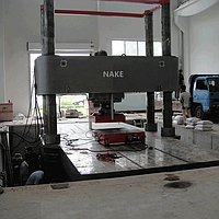 NAKE YAW-5000 Electro-hydraulic Servo Compression Machine (≥5000KN)