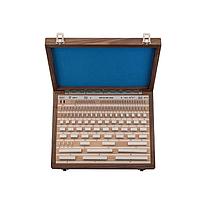 Mahr 4800025DKS Rectangular Gage Block Set made of Ceramic (tolerance class:K, 408 C)