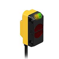 Banner Engineering QS18EN6WQ5 Photoelectric Sensors WORLD-BEAM QS18 Expert Series: Divergent Diffuse; Range: 300 mm; Input: 10-30 V dc; Output: NPN; 150 mm (6 in) M12 Pigtail QD