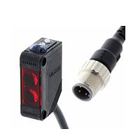 OMRON E3Z-R81 Compact Photoelectric Sensor (4000 mm, IO-Link, PNP)