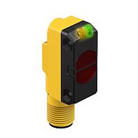 Banner Engineering QS18EP6WQ8 Photoelectric Sensors WORLD-BEAM QS18 Expert Series: Divergent Diffuse; Range: 300 mm; Input: 10-30 V dc; Output: PNP; M12 Integral QD