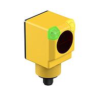 Banner Engineering Q40AW3LPQ3 Photoelectric Sensors EZ-BEAM Q40 Series: Right-Angle Polarized Retro; Range: 6 m; Input: 20-250 V ac; Output: Light Operate; QD uses Turck cordset: WAKW4.5T-2