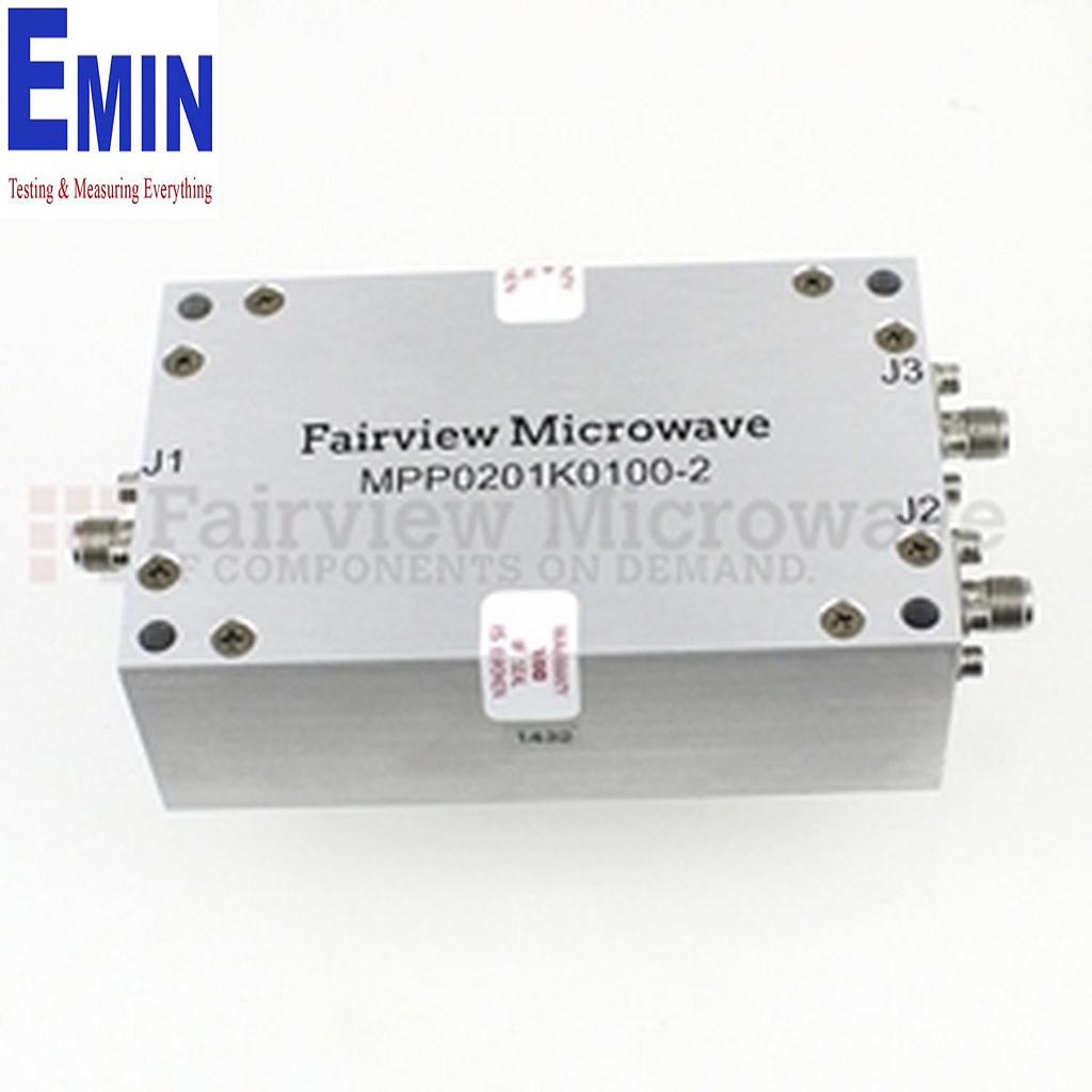 RF combiner used in telecommunication and broadband signal distribution systems