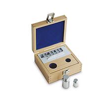 KERN 315-040-100 Wooden Box for Individual Weight Sets (for ≤200g weights)