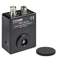 THORLABS APD130C/M Temperature-Compensated InGaAs Avalanche Photodetectors (900-1700 nm, M4 Taps)