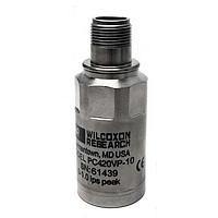 Amphenol Wilcoxon PC420VR-05 Vibration Sensors Top exit, 105 C, 4-20 mA ( 5% @ full scale) proportional to acceleration or velocity; peak or rms, 1/4-28 mounting hole (stud included), MIL-C-5015 connector. Velocity, RMS, 0.5 ips (12.7 mm/sec)