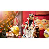 Buying gold on the day of the God of Wealth: things you should know to buy for good luck and peace of mind.