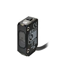 OMRON E3AS-F1000IPN Distance-settable Photoelectric Sensor (1000 mm)