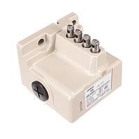 Omron Automation and Safety VB-4241 Limit Switches 4 ROLLER PLNGRS 2 C ONDUIT